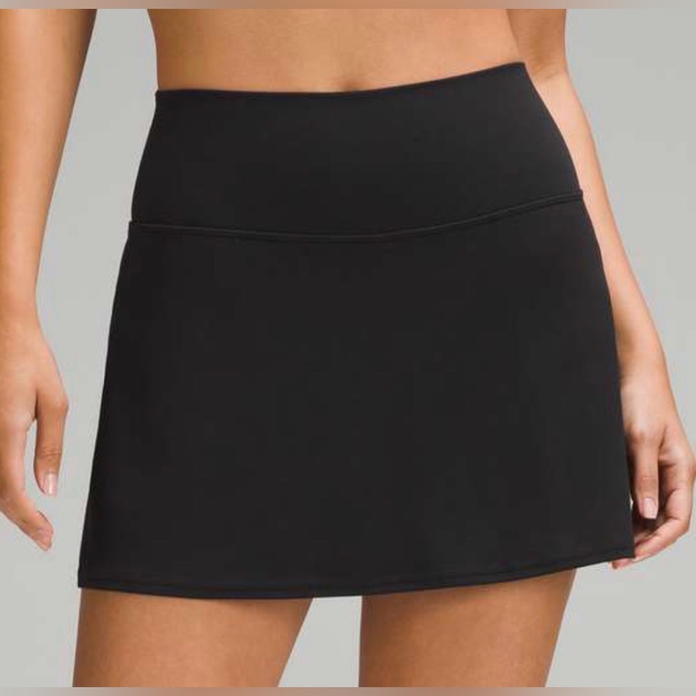 NWT Lululemon Align High Rise Skirt - Size 4 - Black